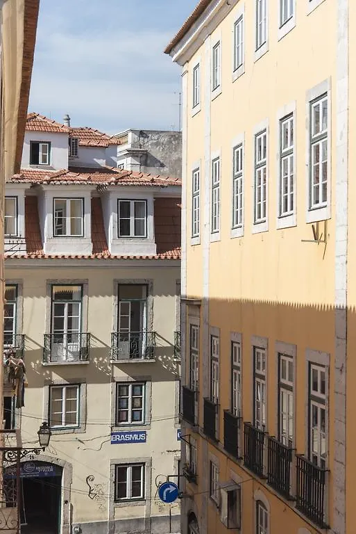 Lisbon Apartment Bairro Alto 1 0*,